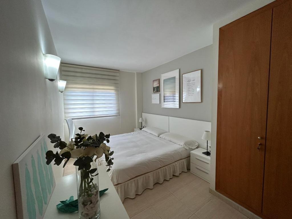 Apartamento Los Girasoles 1 Салоу Экстерьер фото